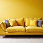 Quelles teintes choisir pour sublimer un canapé jaune moutarde ?